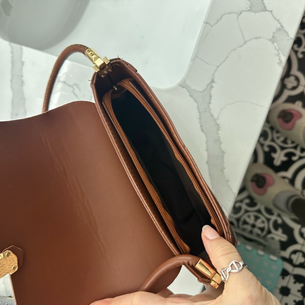 Purse, like new